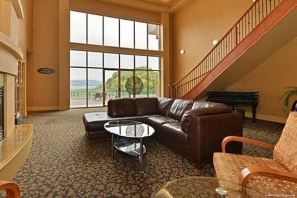 Hotel BW Premier Collection Prestige Harbourfront Resort (Salmon Arm)